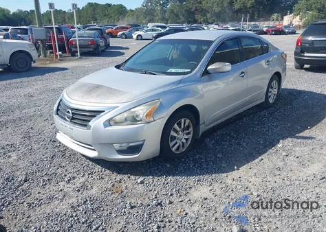 2015 Nissan Altima 2.5 S из США, поврежденный, VIN 1N4AL3AP0FC138532
